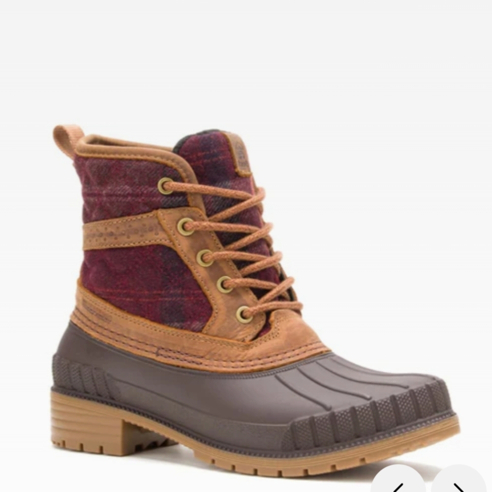 Women's Tan and Brown Lace-Up Boots